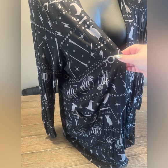Super Soft Knit Open Front Cardigan - Harry Potter - Picture 2 of 4